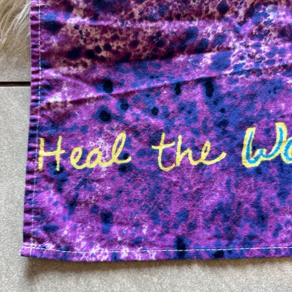 Penzeys Hippie Boho Tie Dye Bandana Wall Art Love Heal the World Cloth Square - Picture 4 of 12